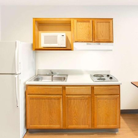 Woodspring Suites Brownsville Exterior foto